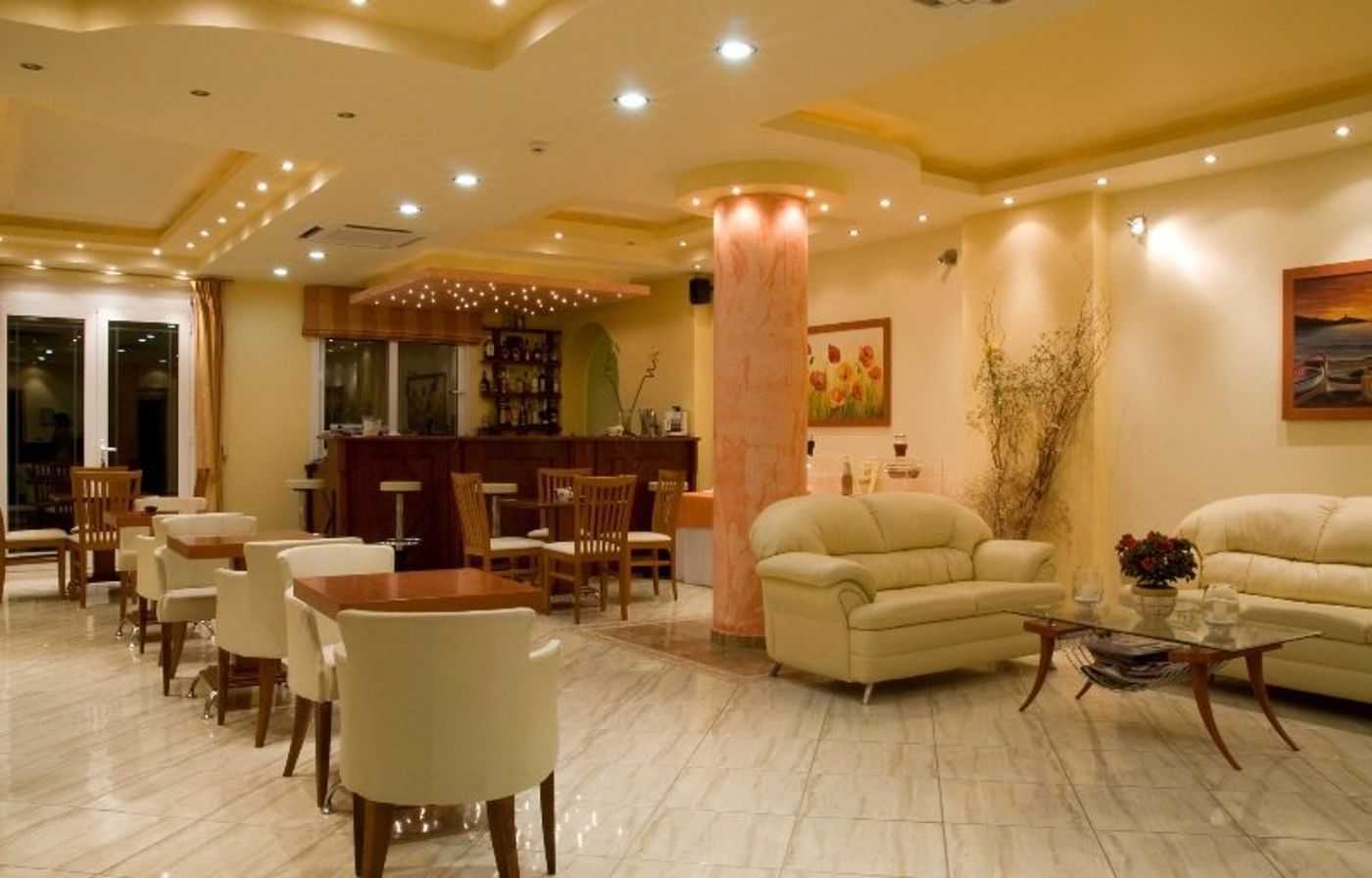 Lazaratos-Hotel-Bar-10