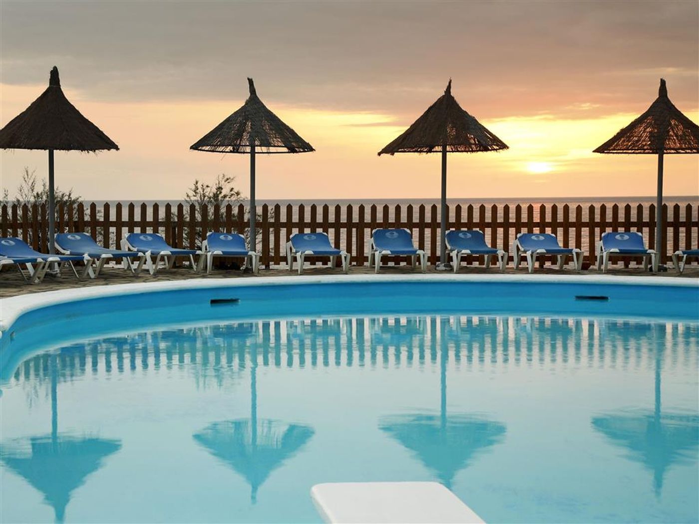 Sol-La-Palma-Apartamentos-Pool-8