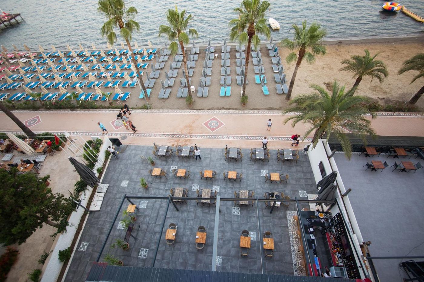 Geo Beach Hotel - Adults Only