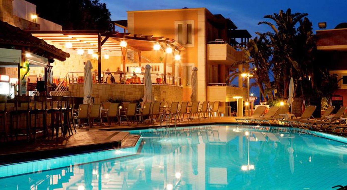 Porto Kalamaki Hotel Apartments