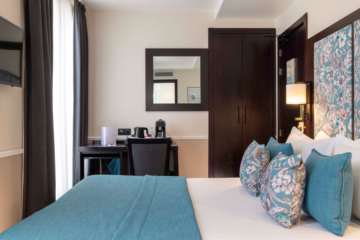 Park-Lane-Paris-Room-27