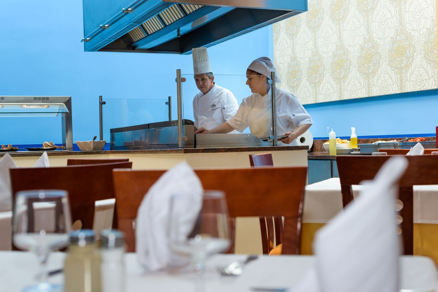 Monarque-Torreblanca-Restaurant-39