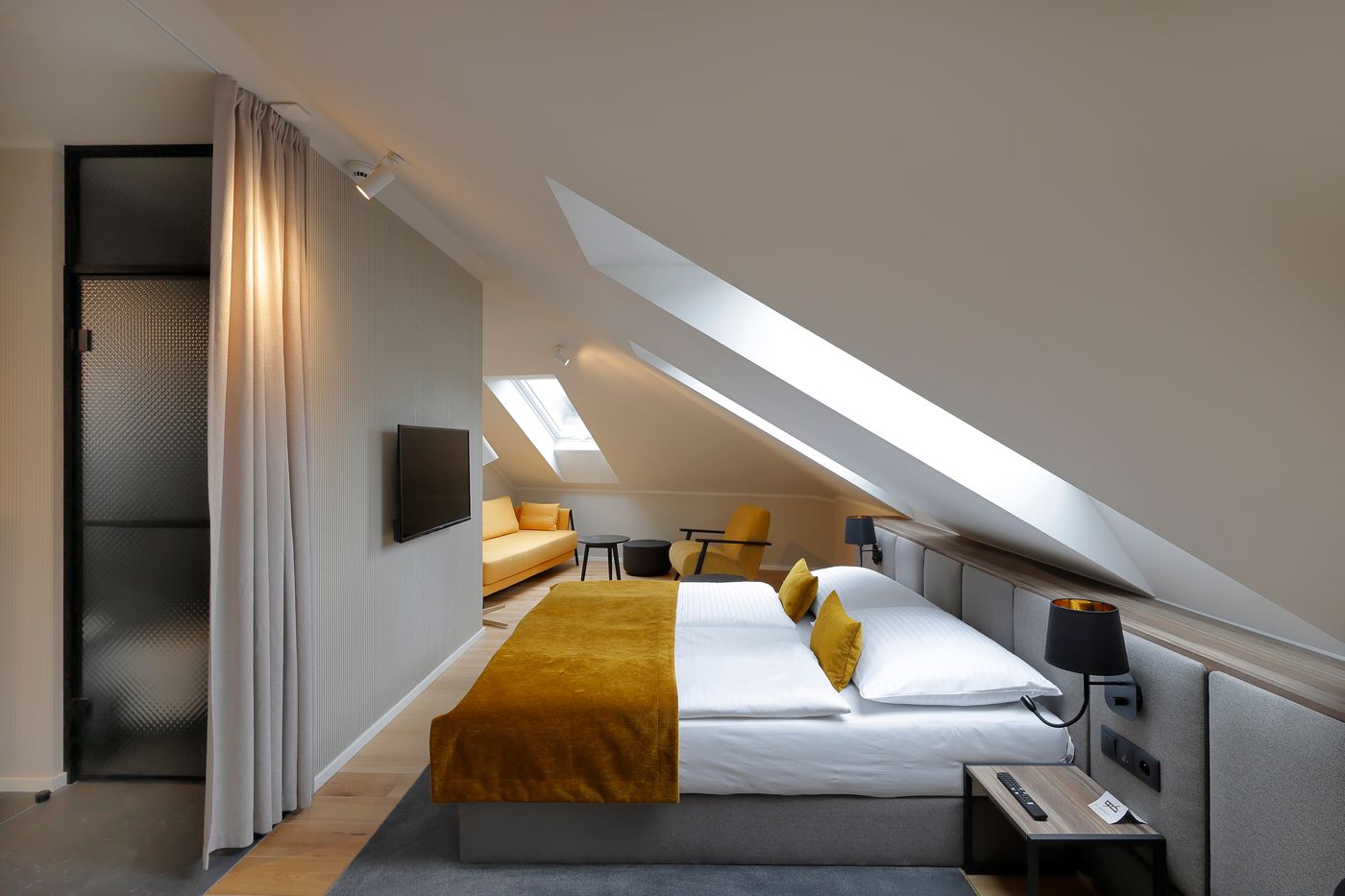 Hotel-Prokop-Square-Room-23