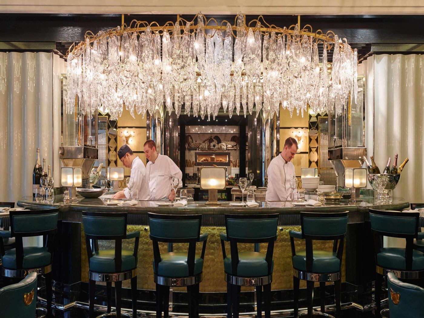 Savoy-Hotel-Restaurant-71