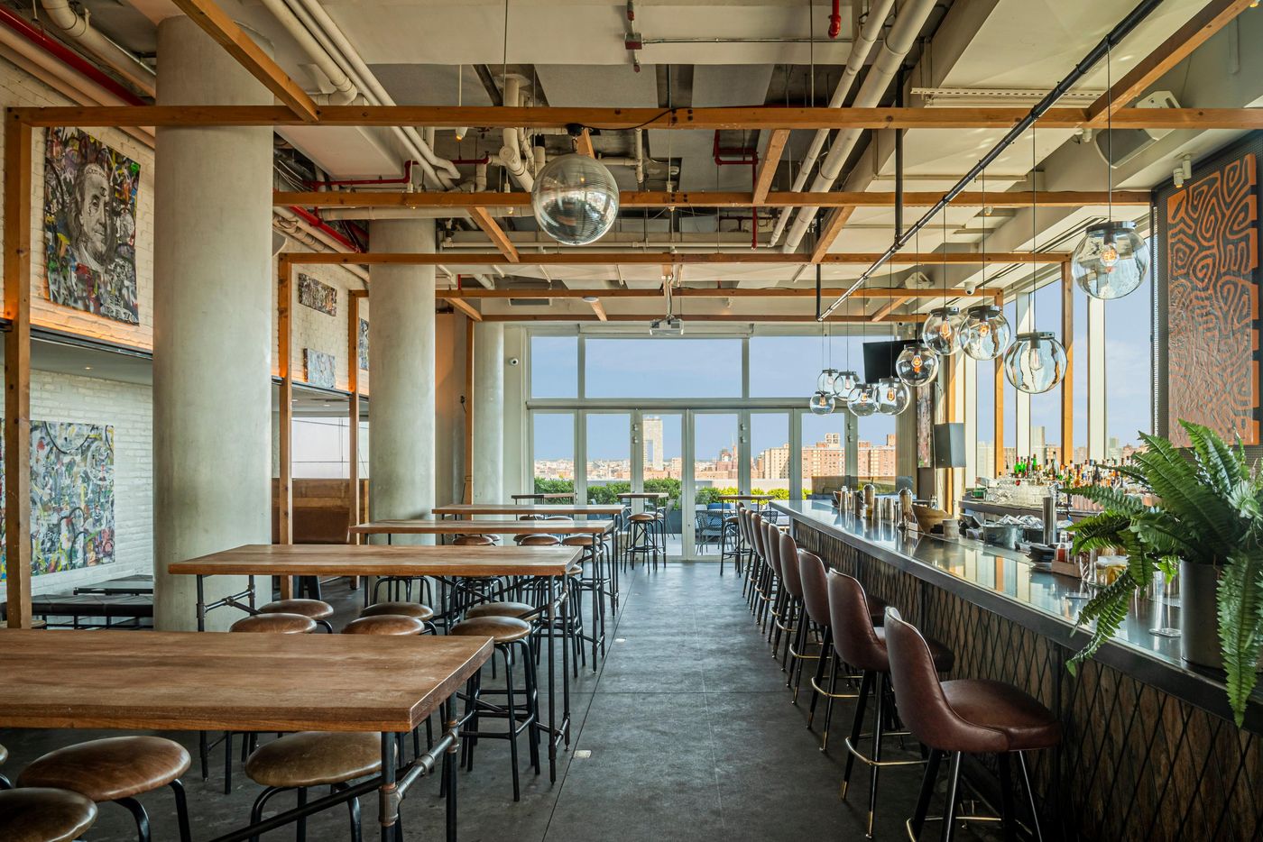 Hotel-Indigo-Lower-East-Side-New-York-Bar-57