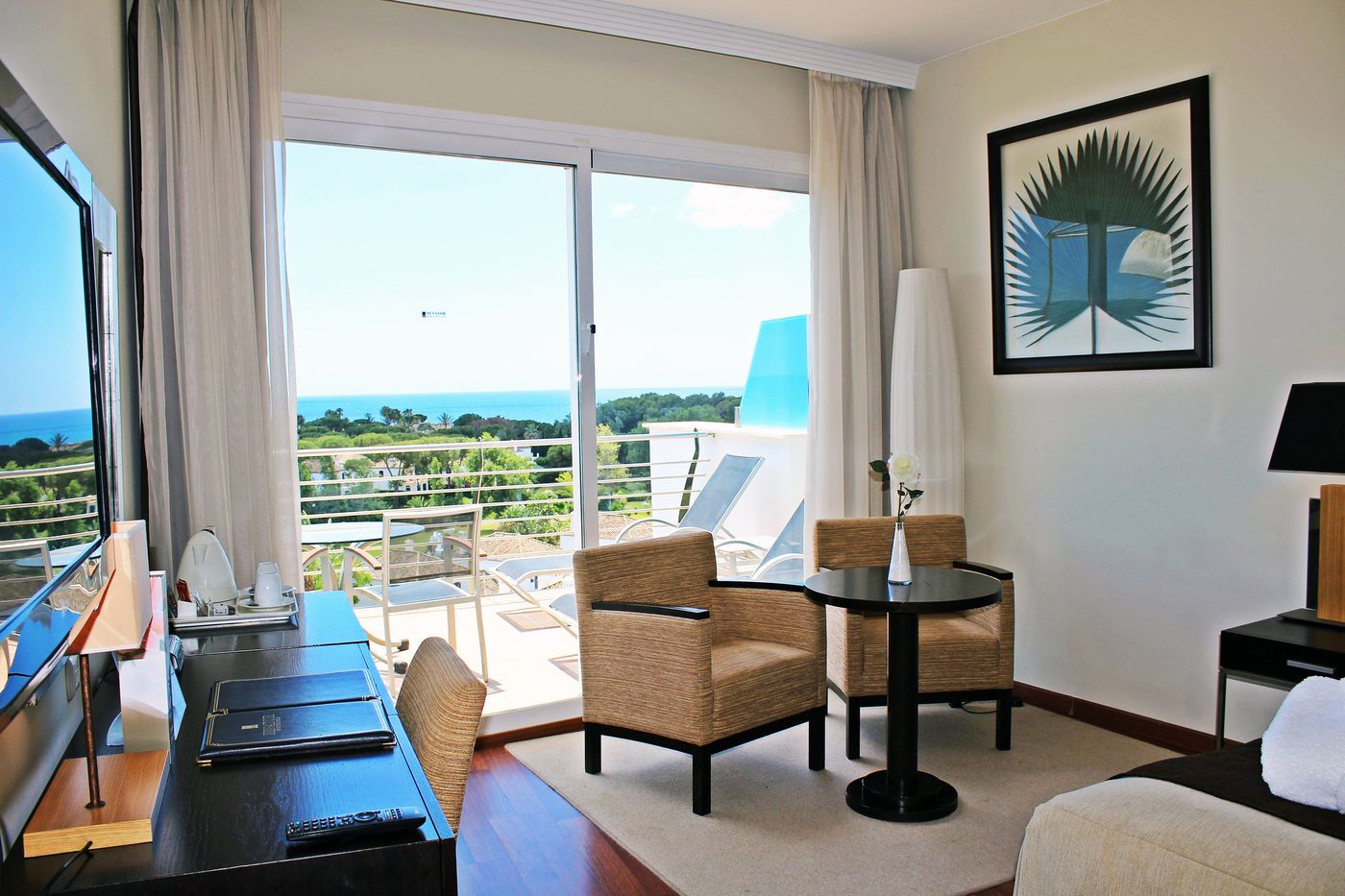 Senator-Banus---Adults-Recommended-Room-21