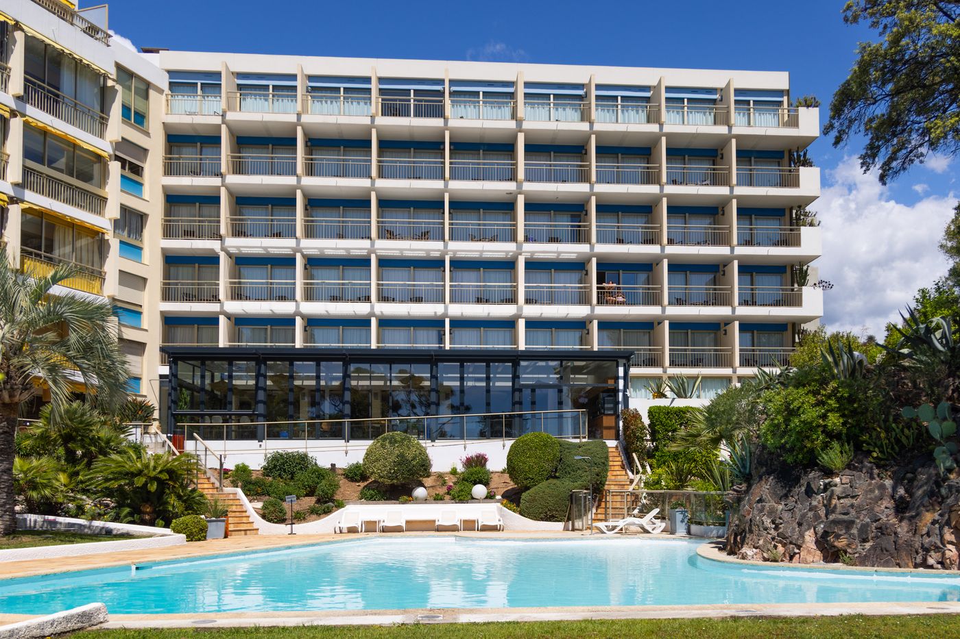Luxotel-Cannes-General-view-4