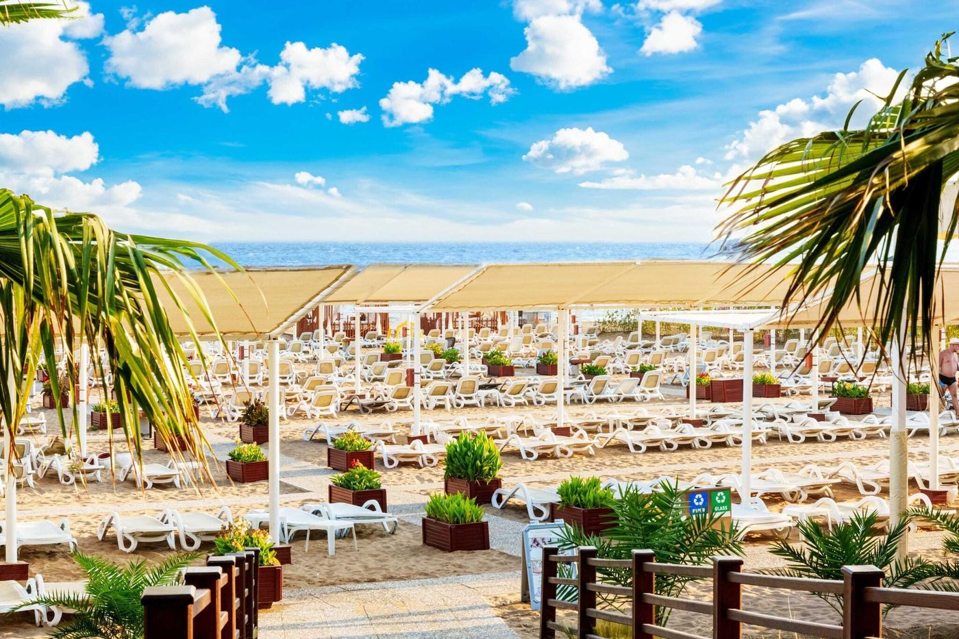 Side-Premium-General-view-93