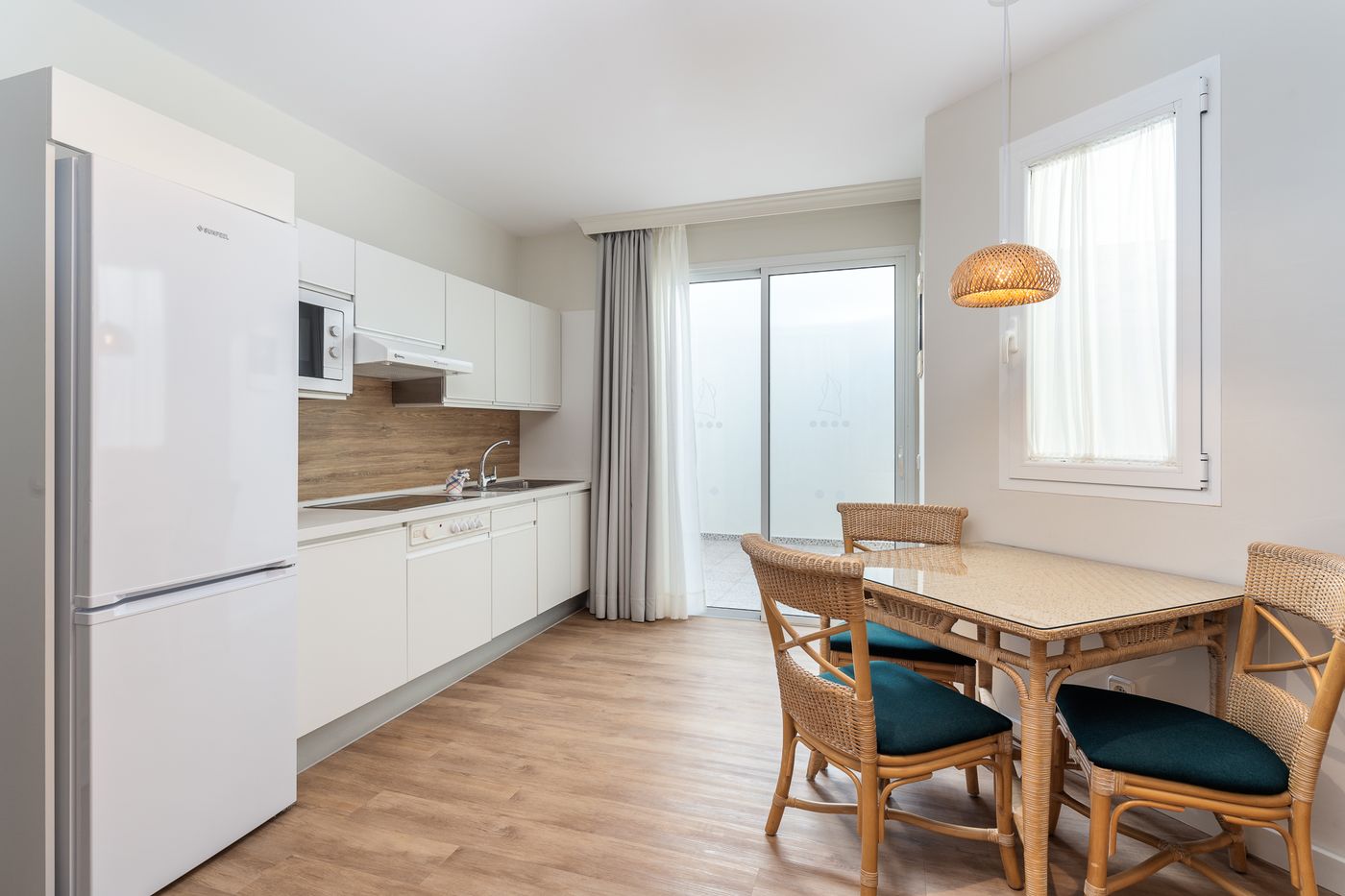 Hotel-Esmeralda-Maris-by-LIVVO-Room-20