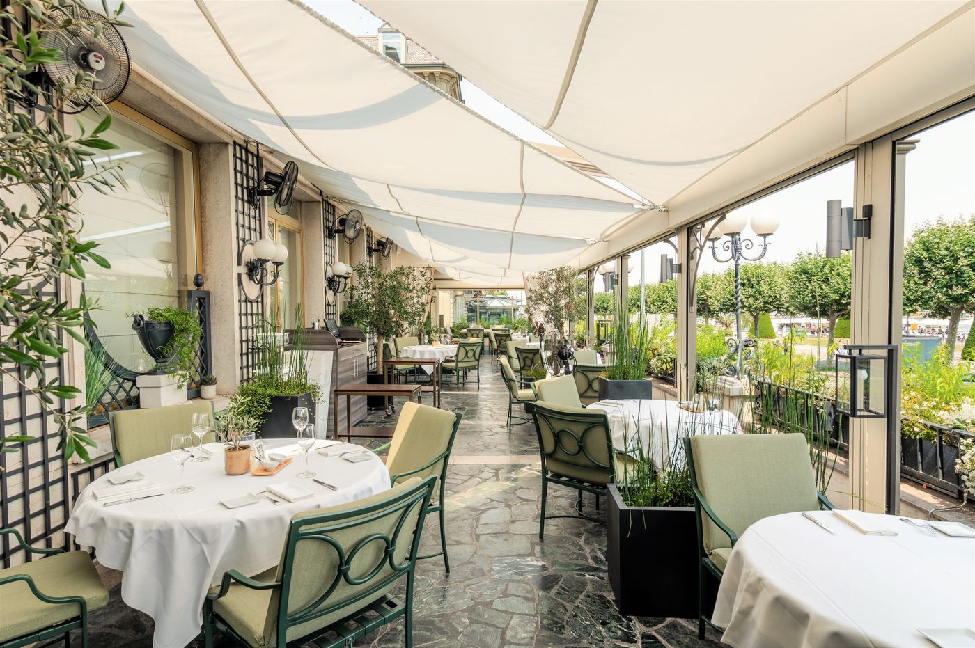 Beau-Rivage - Switzerland - GENEVA - Terrace - 1