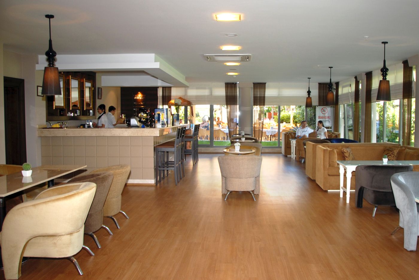 Palmeras-Beach-Hotel-Lobby-48