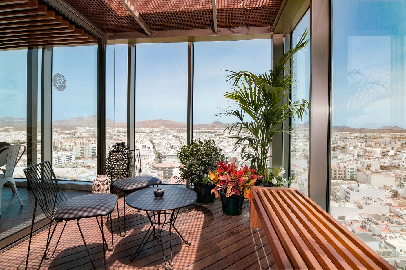 Arrecife-Gran-Hotel---Spa-Bar-34