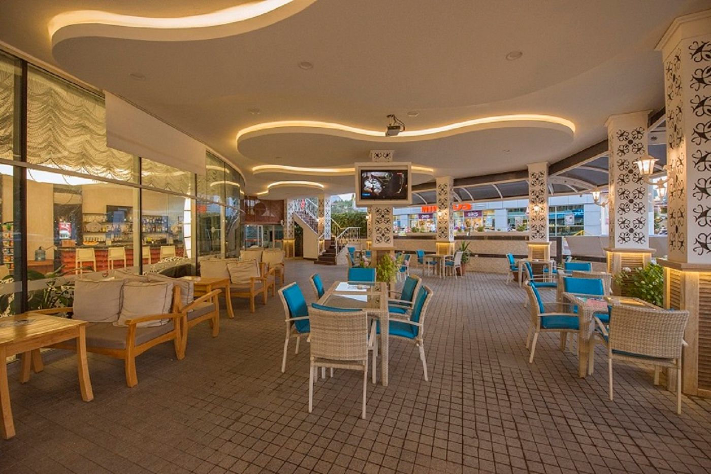 Ocean-Blue-High-Class-Hotel-Lobby-56