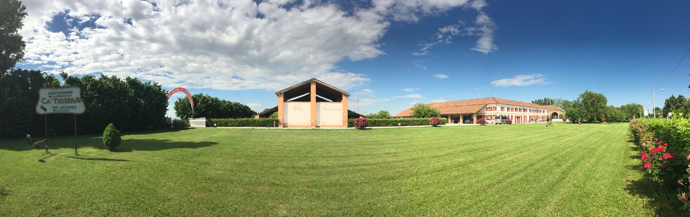 Ca-Tessera-Park-Resort-Lobby-34