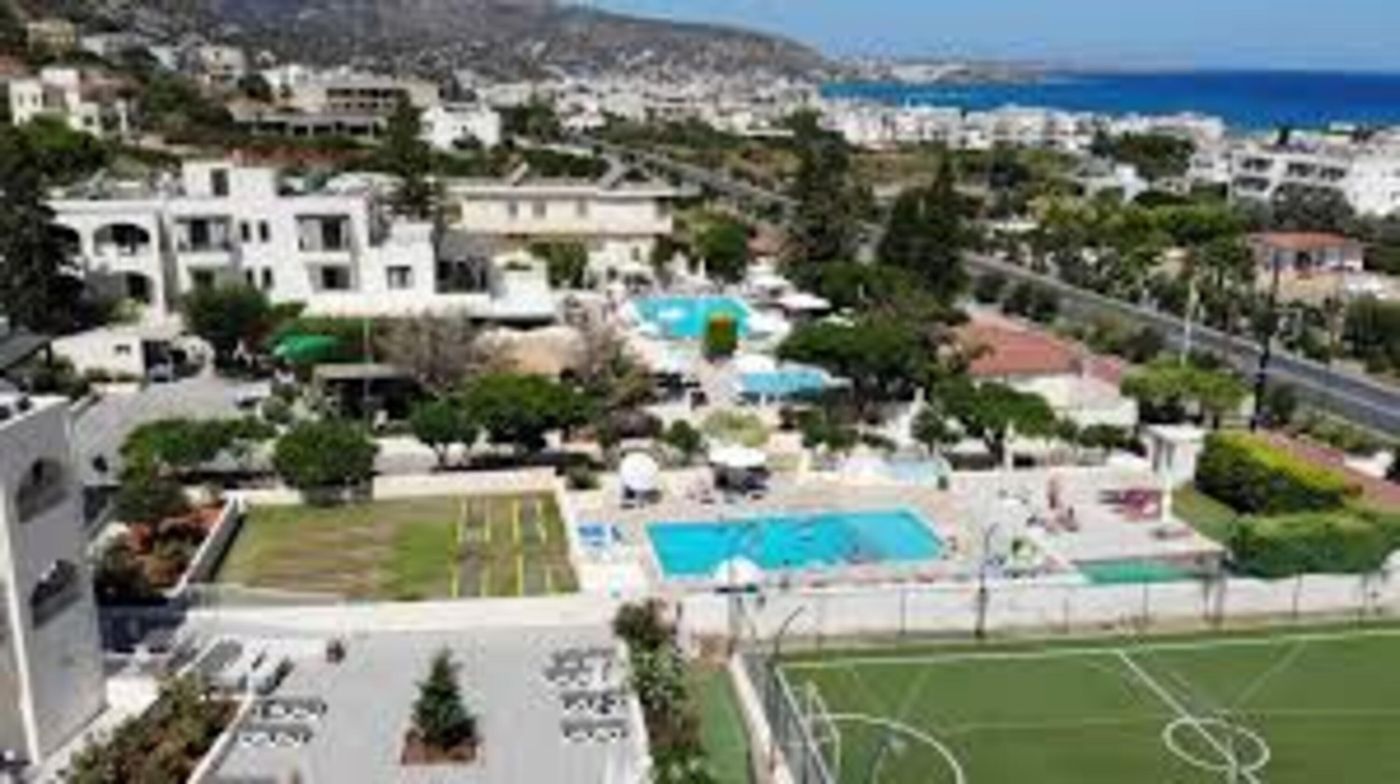 Anastasia-Hotel-Sports-and-Entertainment-61