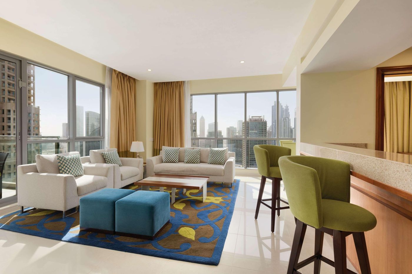Ramada-by-Wyndham-Downtown-Dubai-Room-14