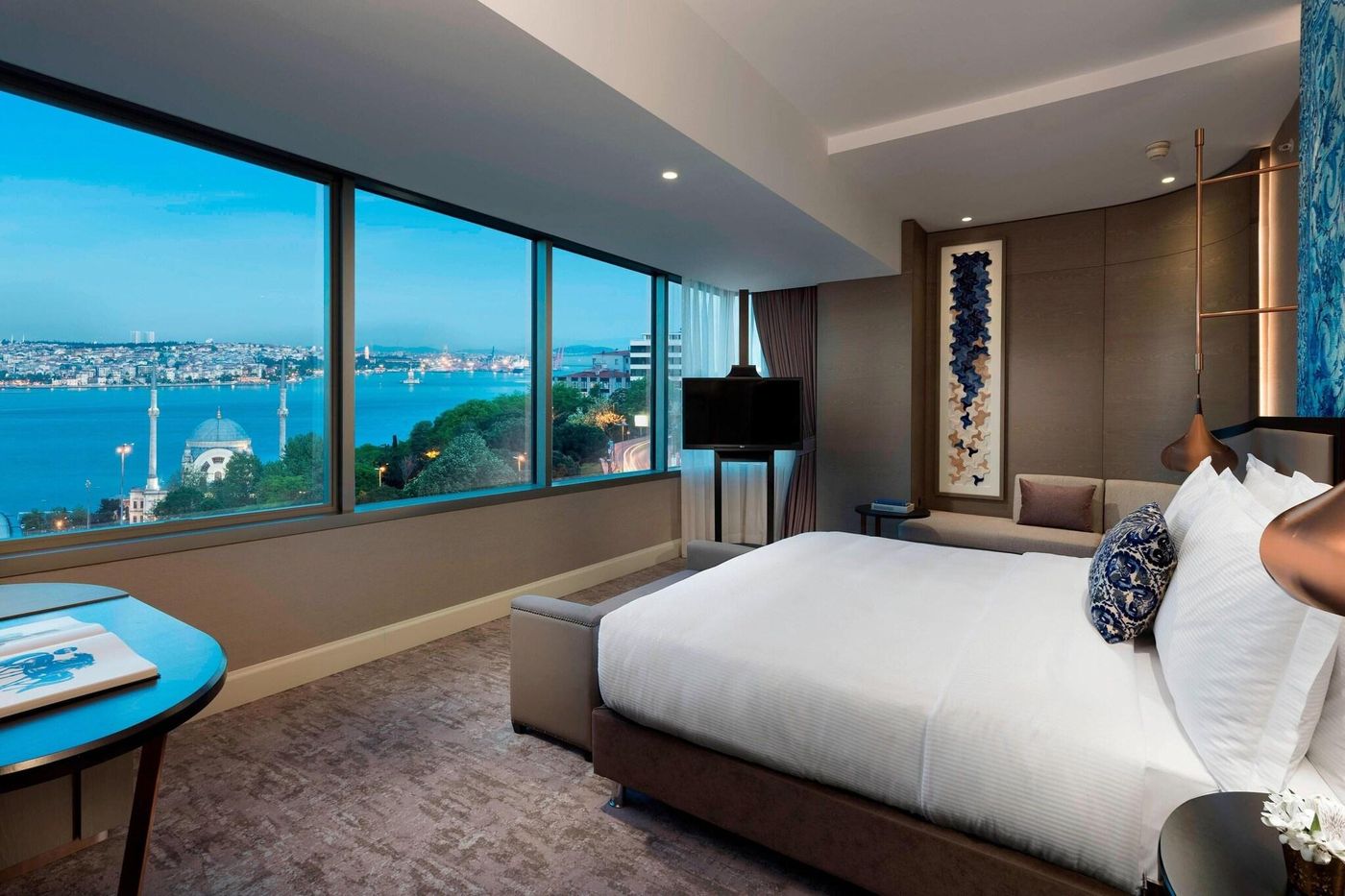The-Ritz-Carlton-Istanbul-Room-43