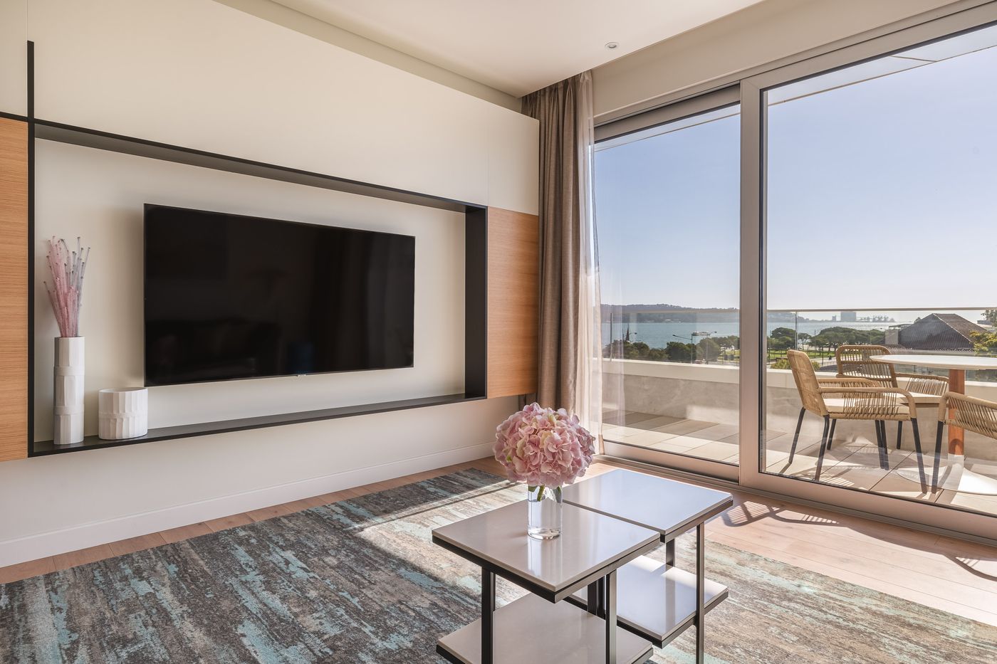 Hyatt-Regency-Lisbon-Room-5