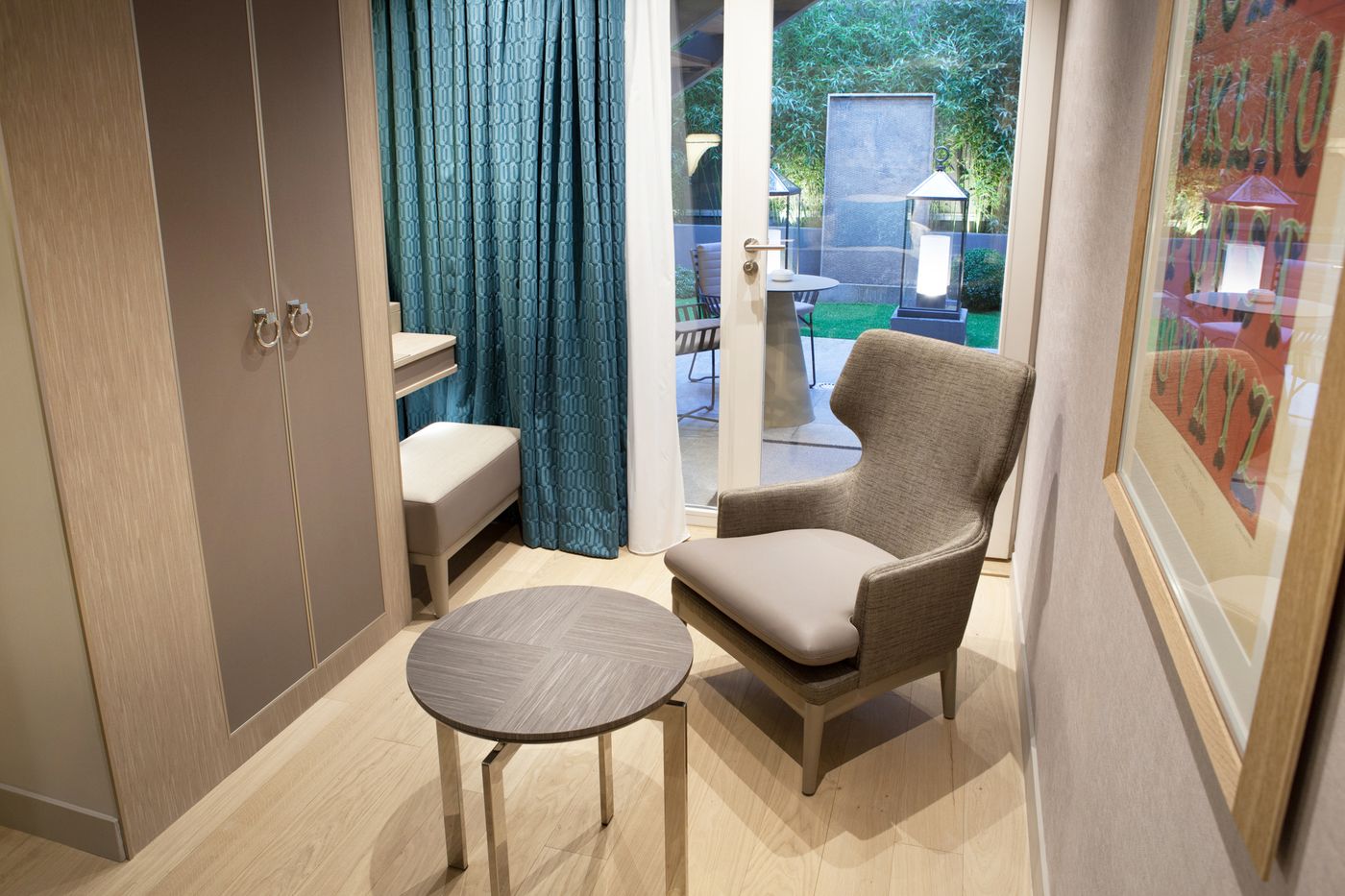 Hotel-La-Lanterne---Sp-Room-43