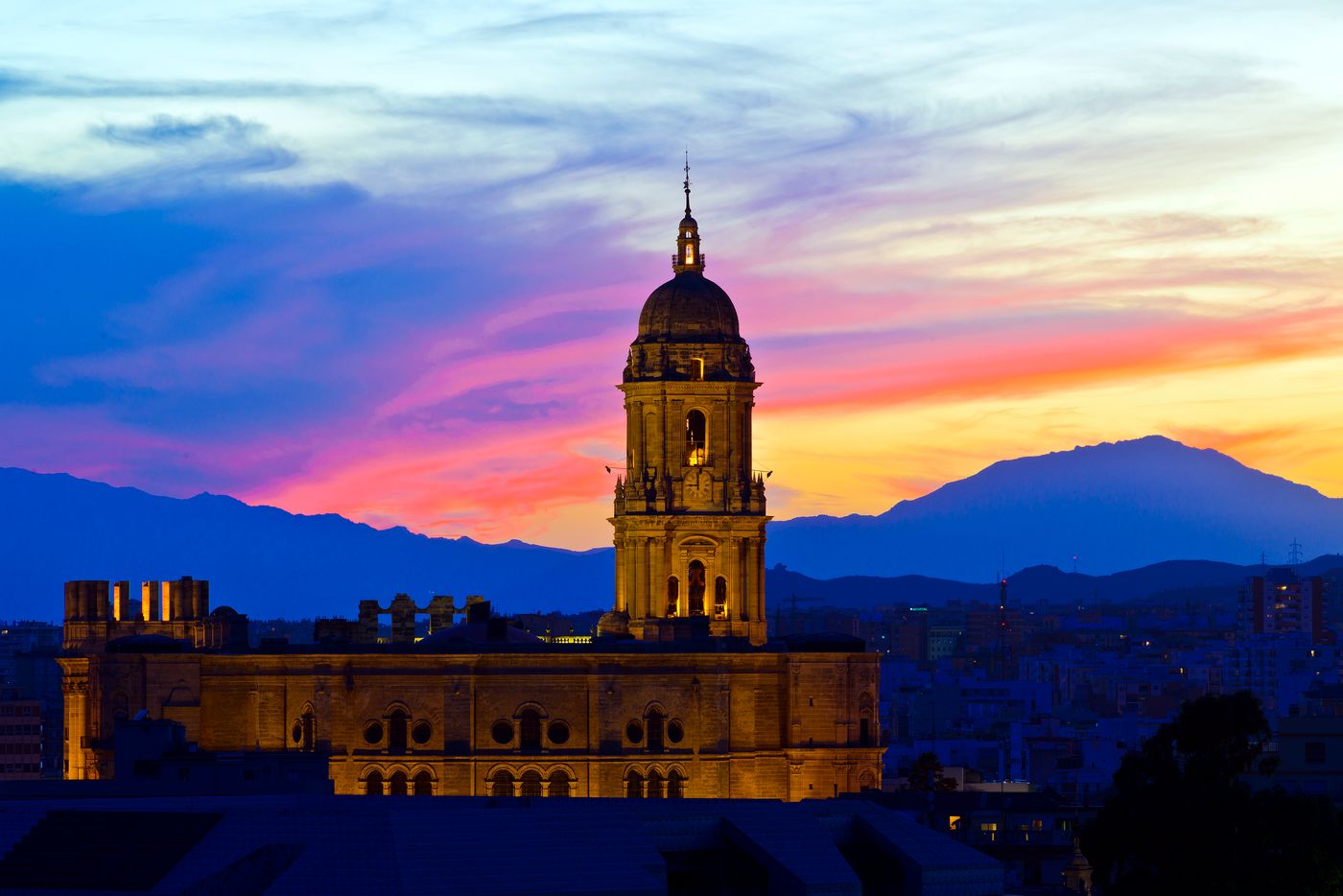 Malaga-Hotel-Eliseos-Sports-and-Entertainment-6