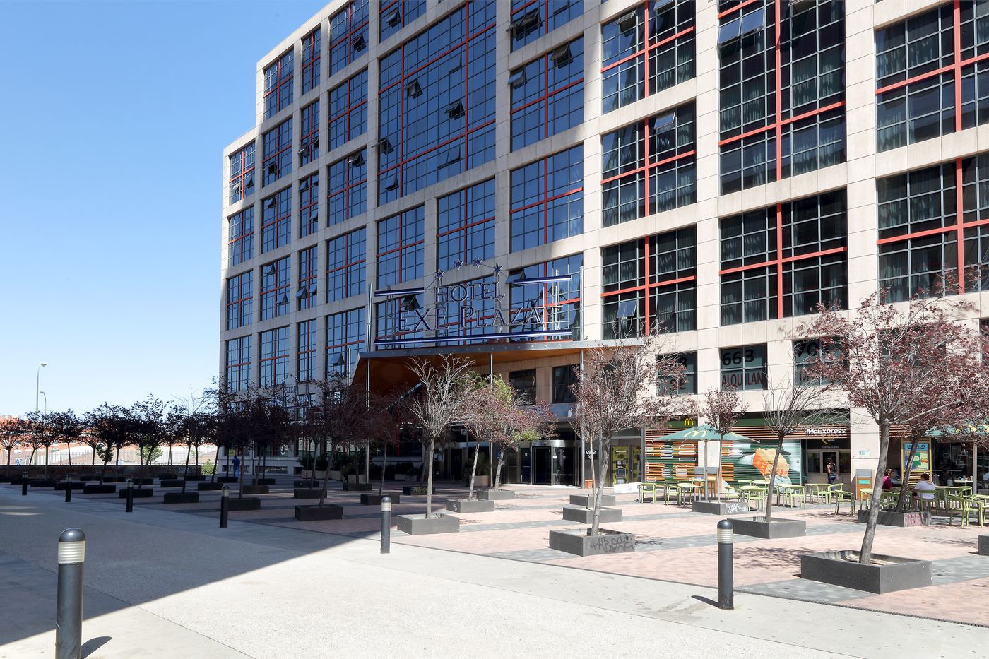 Exe-Plaza-General-view-52