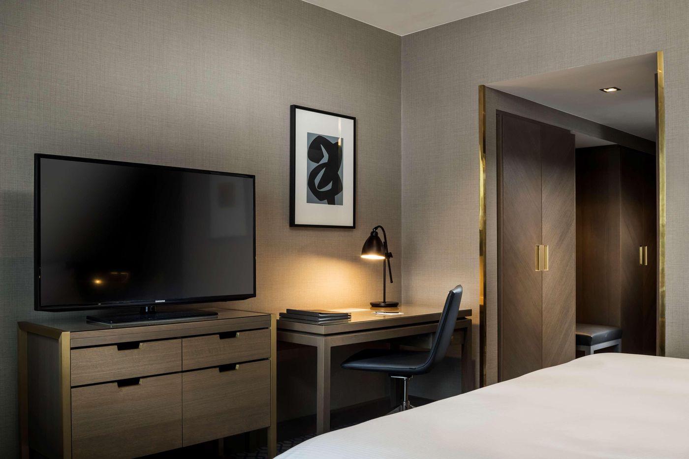 Hilton Vienna Plaza - Austria - VIENNA - Room - 10
