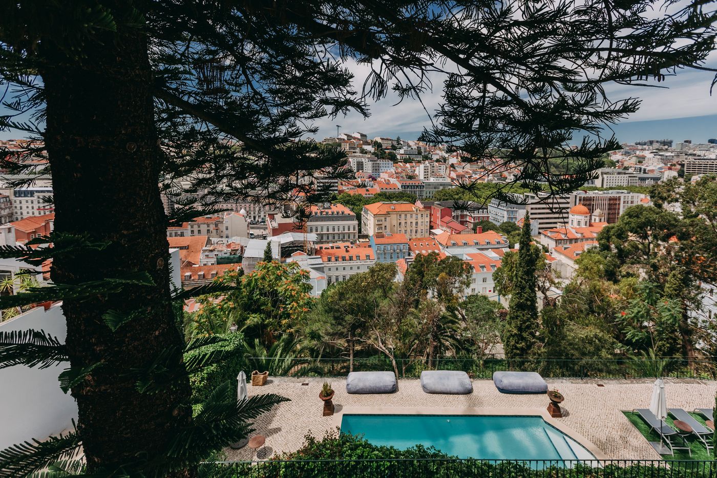 Torel-Palace-Lisboa-Pool-77