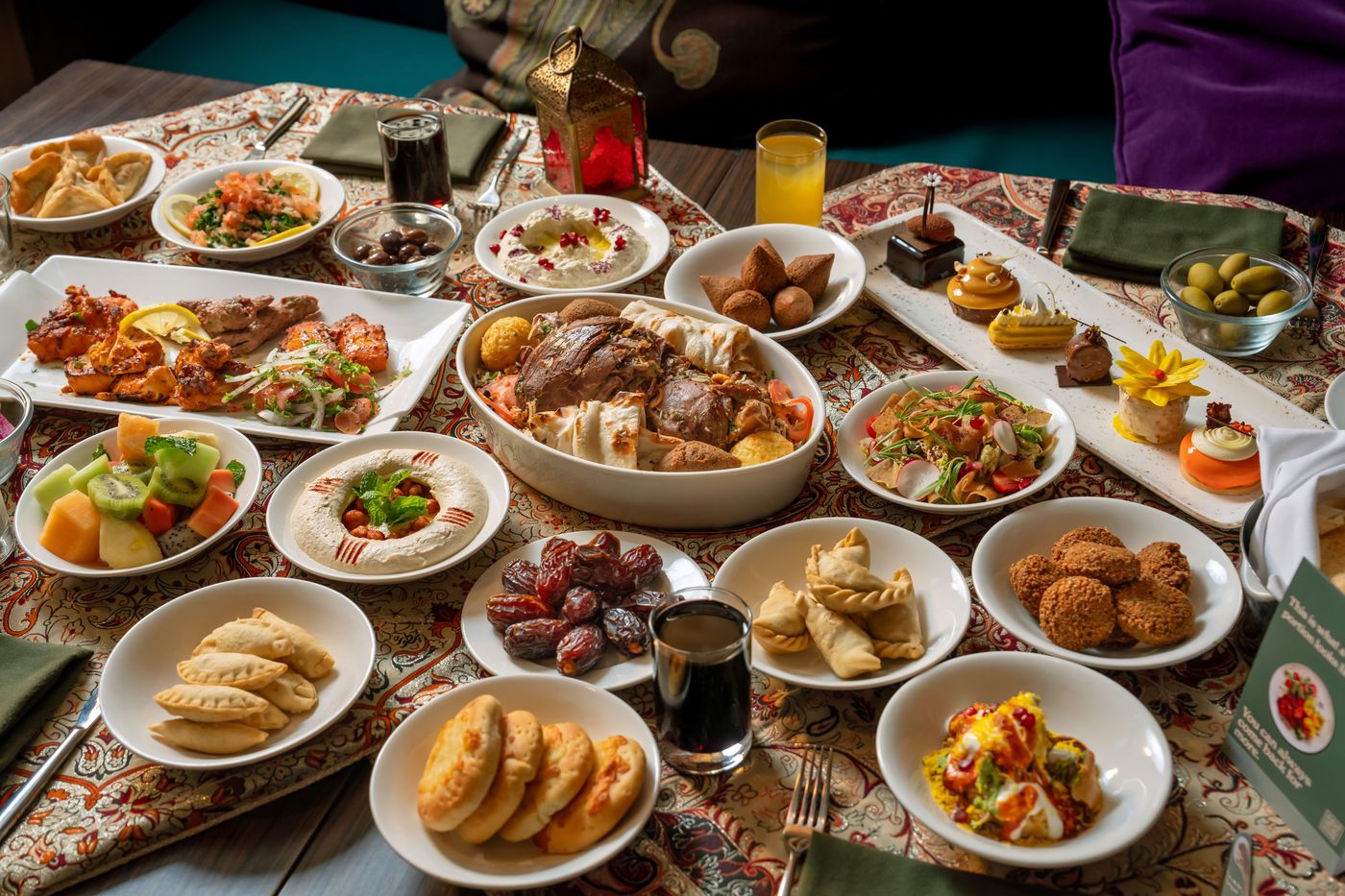 Crowne-Plaza-Hotel-Abu-Dhabi-Yas-Island-Restaurant-50