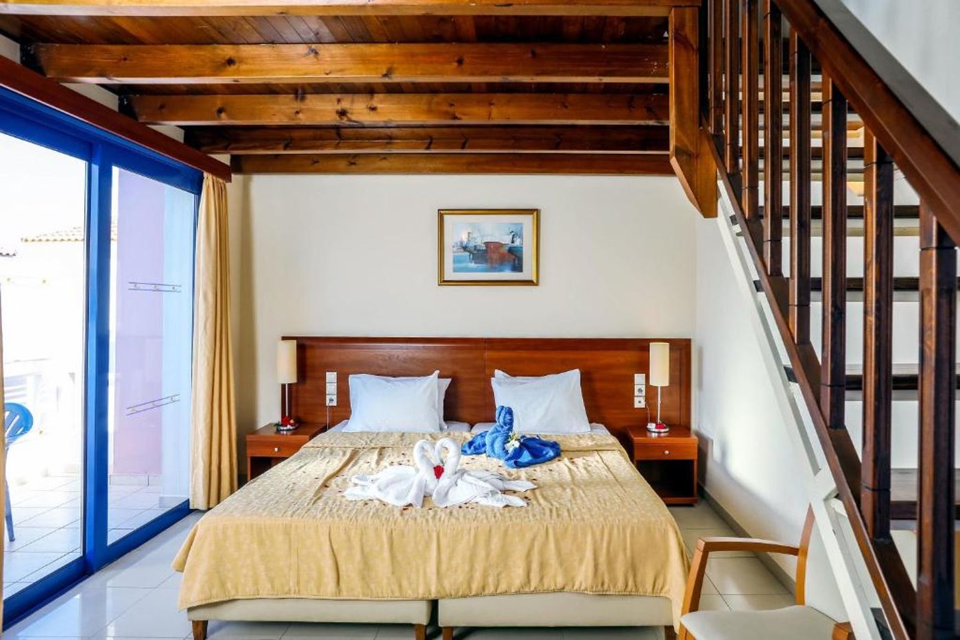 Adelais-Hotel-Room-16