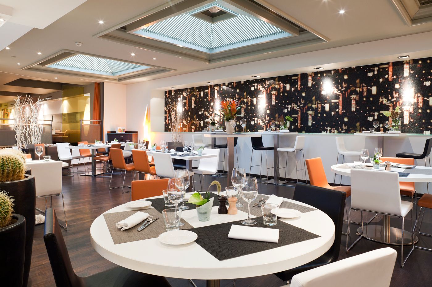 Novotel-Geneve-Centre-Restaurant-28