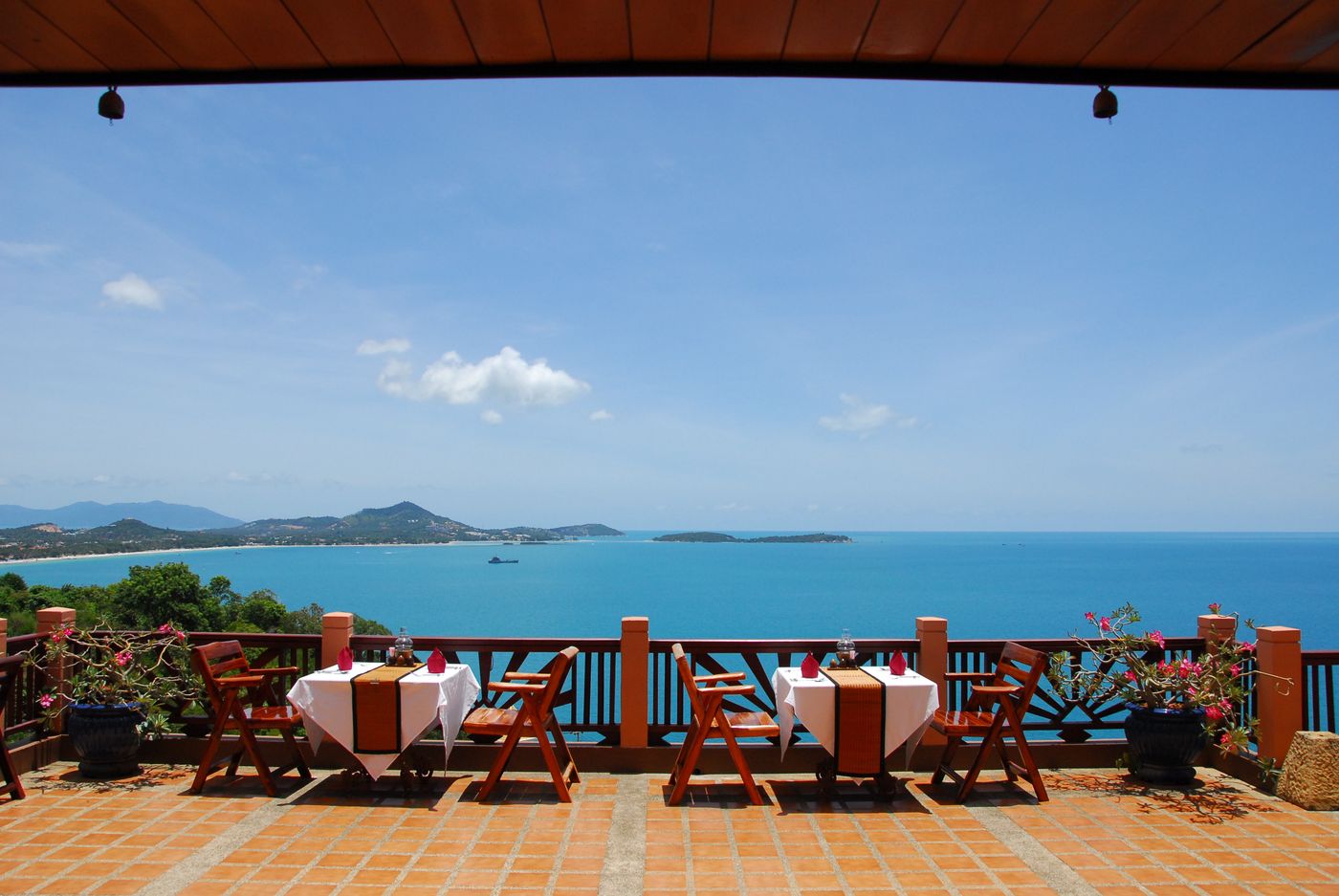 Samui-Bayview-Resort---Spa--SHA---Restaurant-14