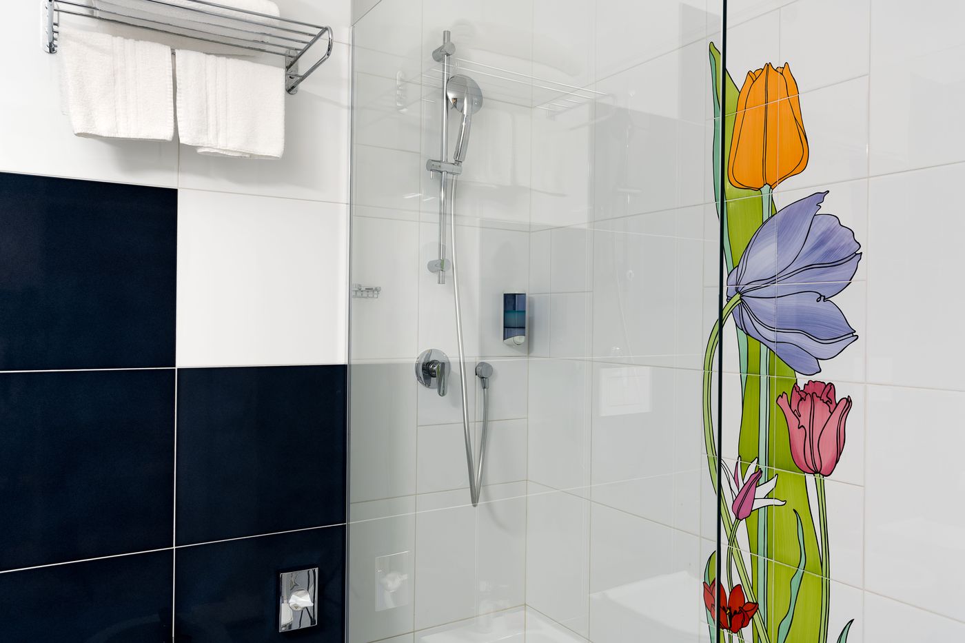 Saracen-Sands-Hotel---Congress-Centre-Room-64