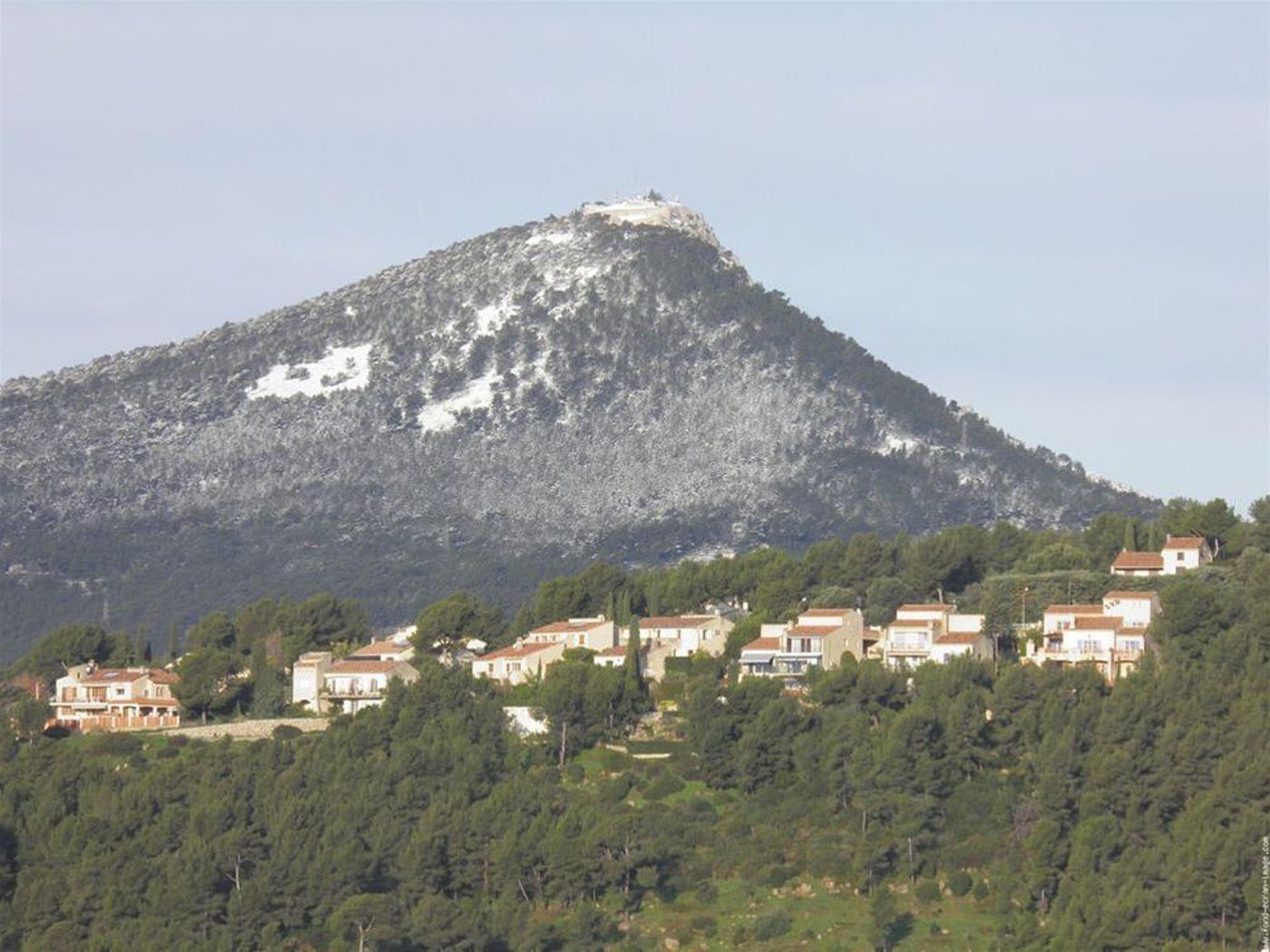 ibis Toulon La-Seyne-France-Ollioules-General view-5