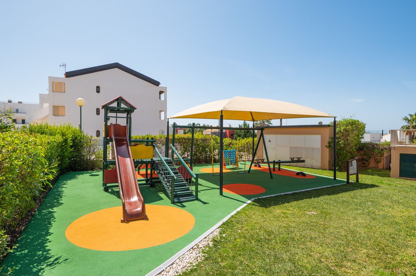 Vila-Gale-Atlantico-Sports-and-Entertainment-41