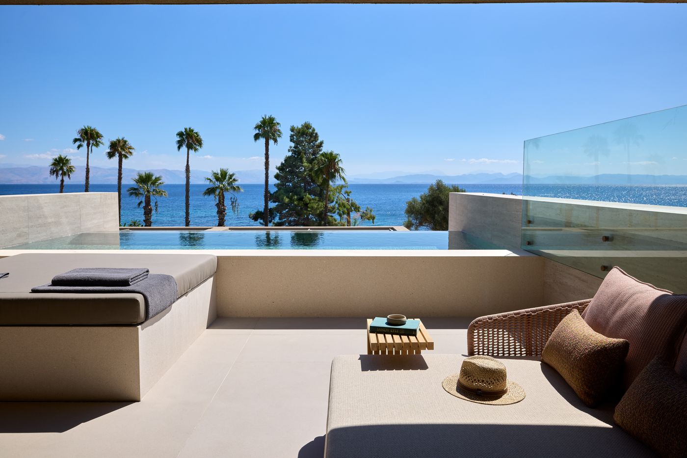 19.08.25 Avali, Mar-Bella Collection