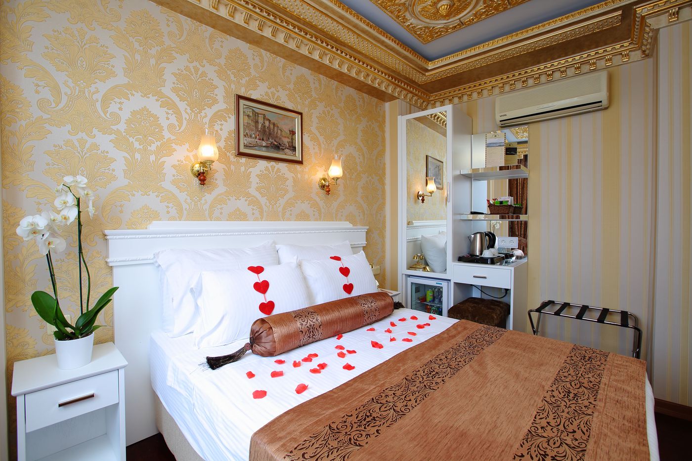 Golden-Horn-Sirkeci-Room-9