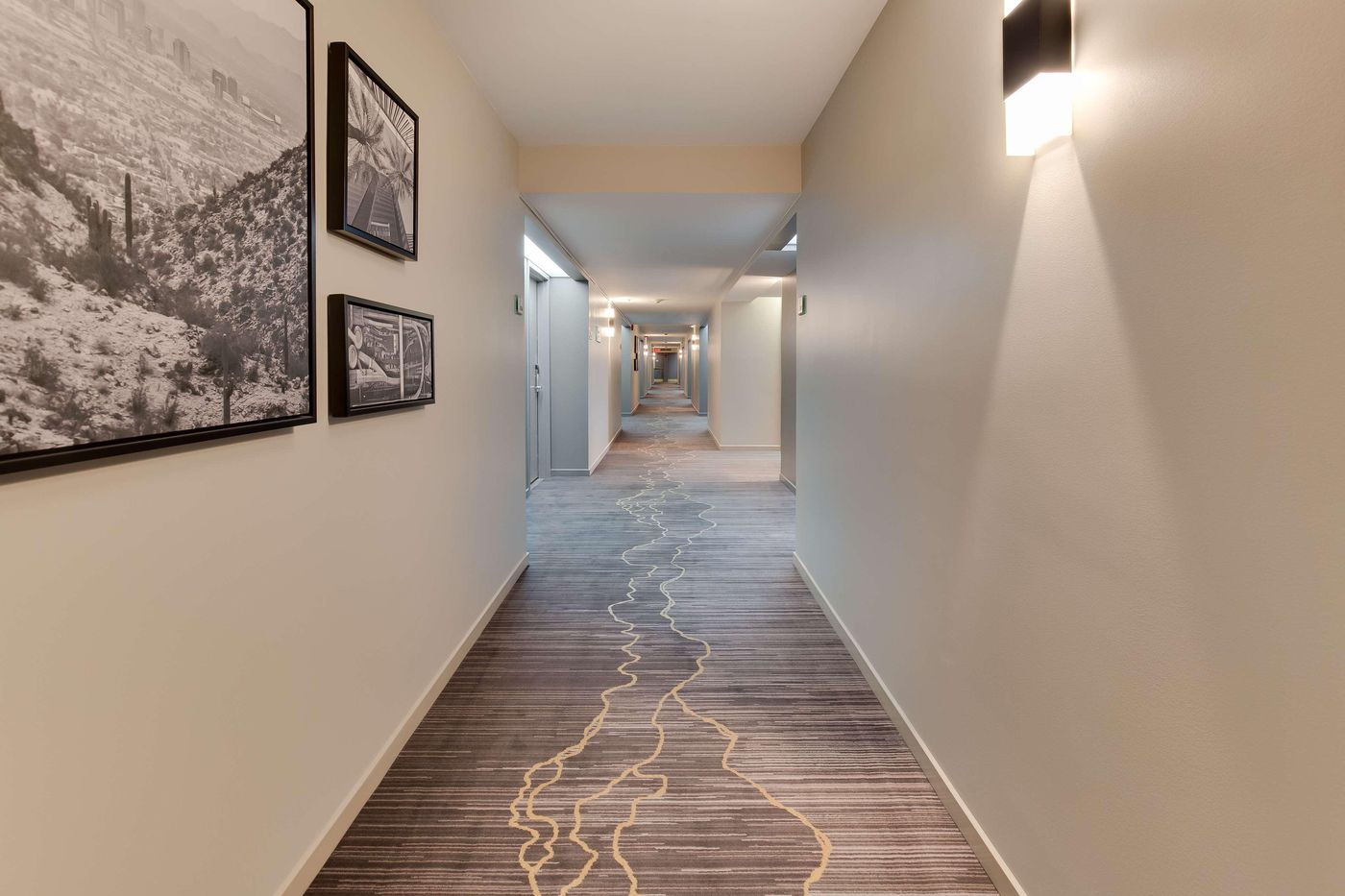 Radisson Hotel Phoenix Airport-United States-PHOENIX-General view-1