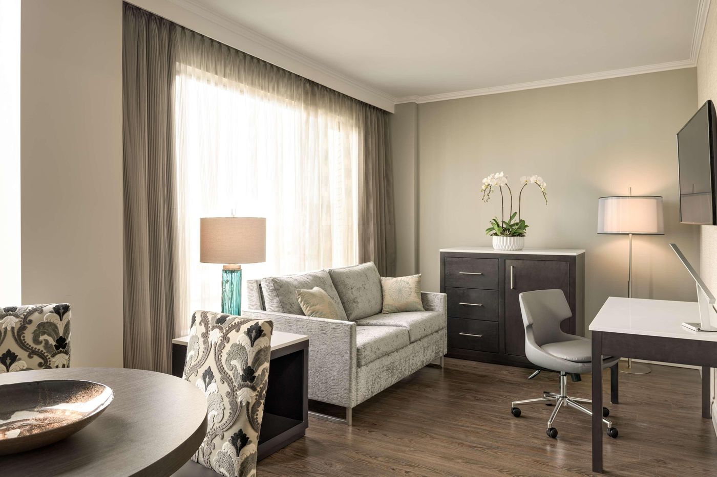 Georgian-Court-Hotel-Room-24