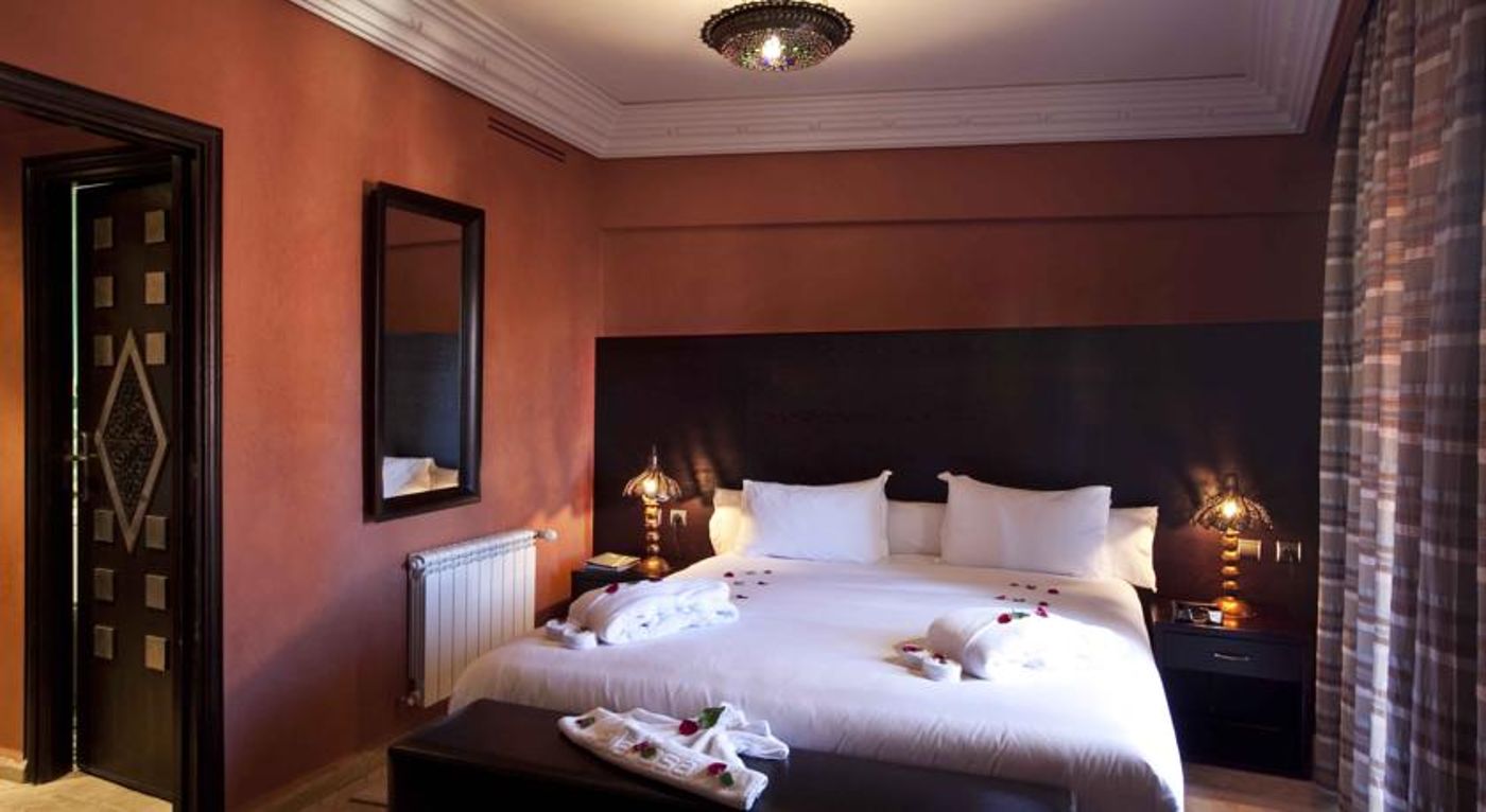 Dellarosa Hotel Suites and Spa