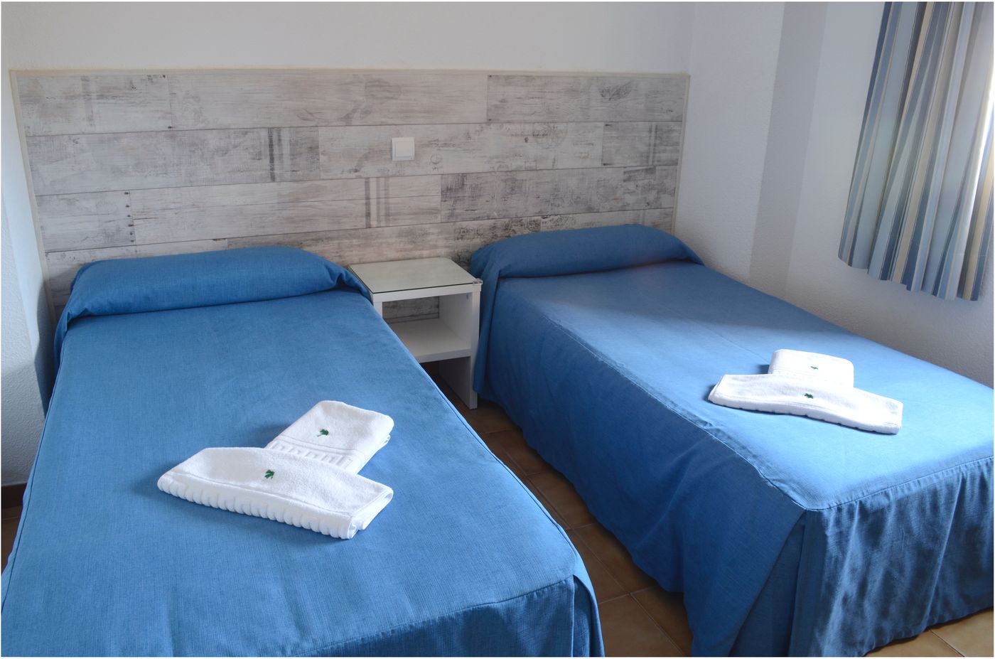 Torre Trebol Apartments