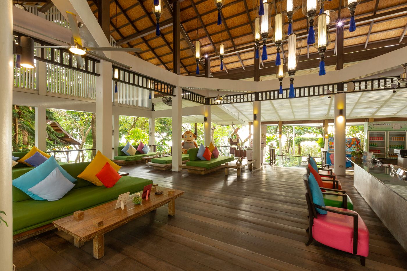 Secret-Cliff-Villa-Lobby-48