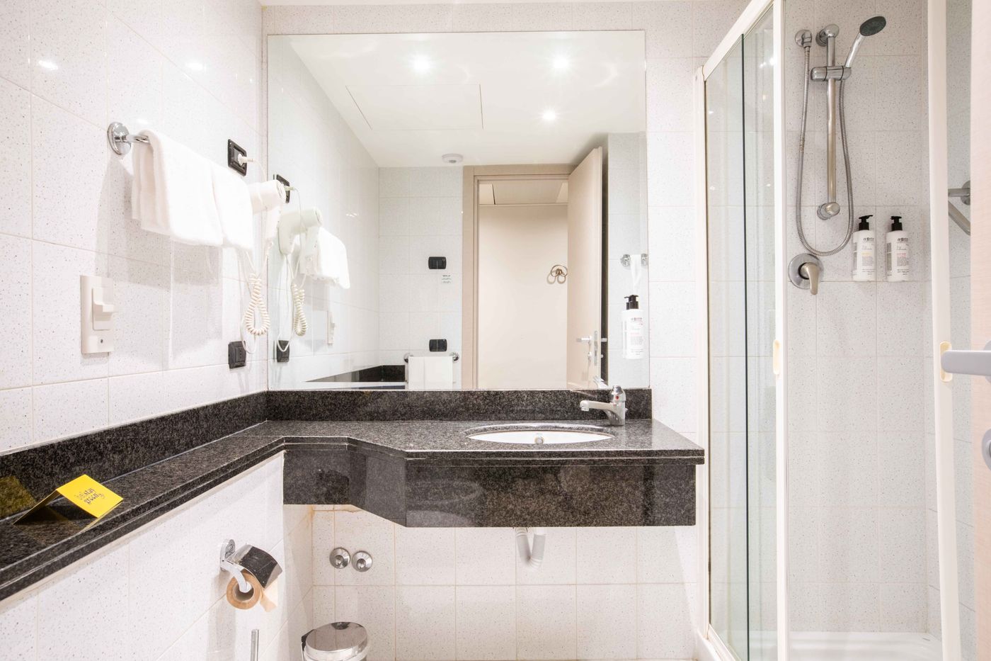 Belstay-Venezia-Mestre-Room-42