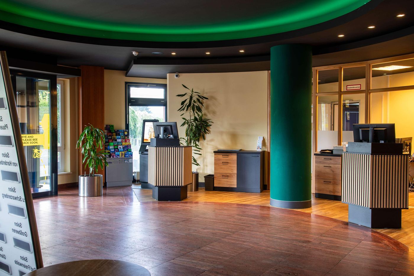 Best-Western-Premier-Airporthotel-Fontane-BERlin-Lobby-2