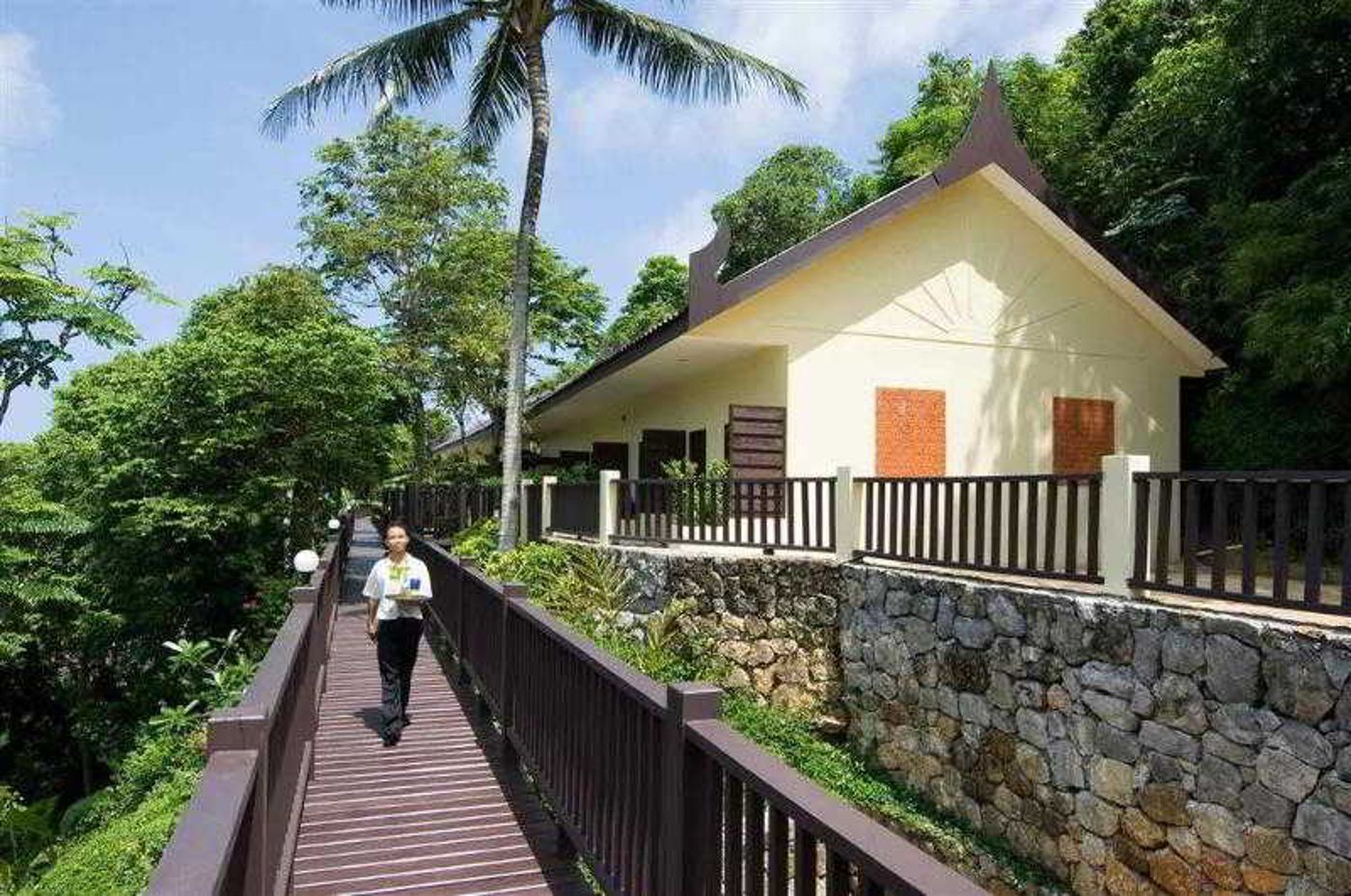 All-Seasons-Naiharn-Phuket-General-view-6