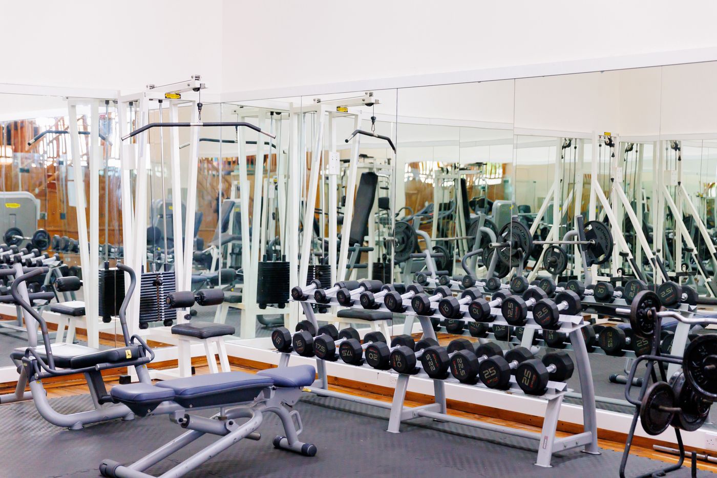 Golden-Coast-Sports-and-Entertainment-51