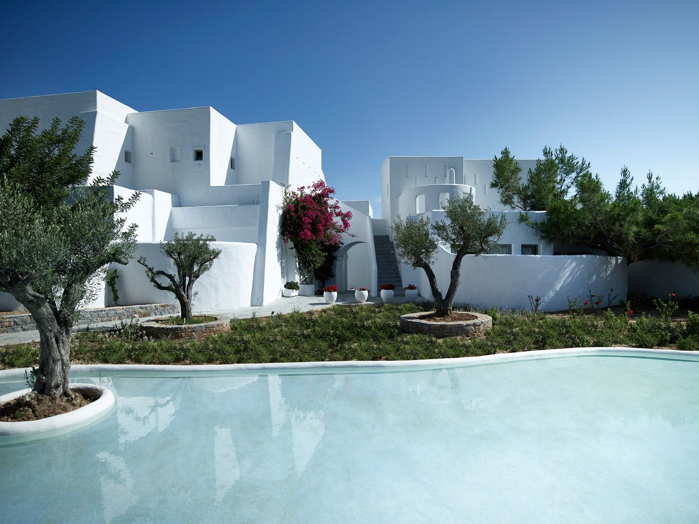 Knossos-Beach-Bungalows-Suites-Resort---Spa-Terrace-5
