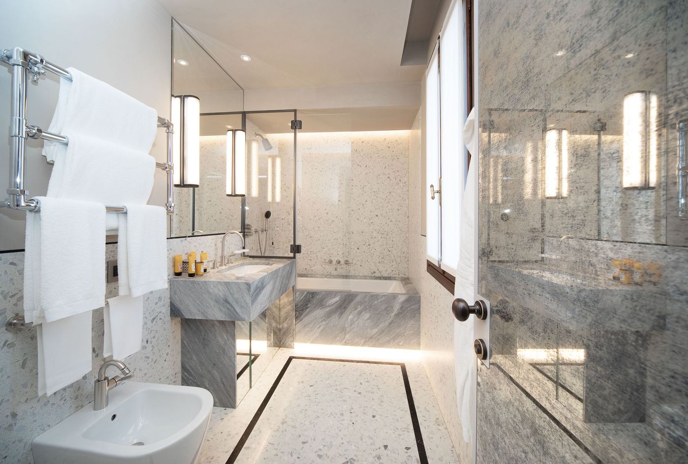 NH-Collection-Venezia-Grand-Hotel-Palazzo-dei-Dogi-Room-45