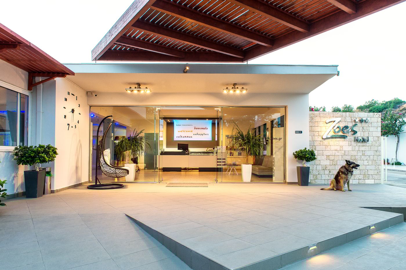 Zoes-Hotel-General-view-22