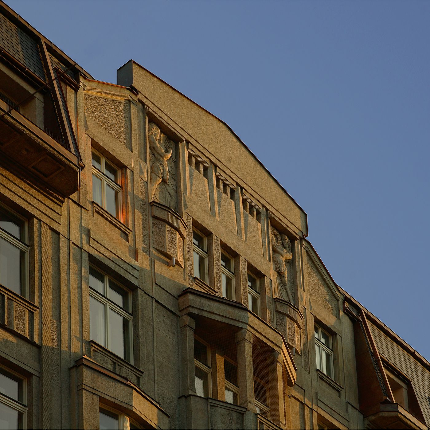 Art-Deco-Imperial-General-view-1