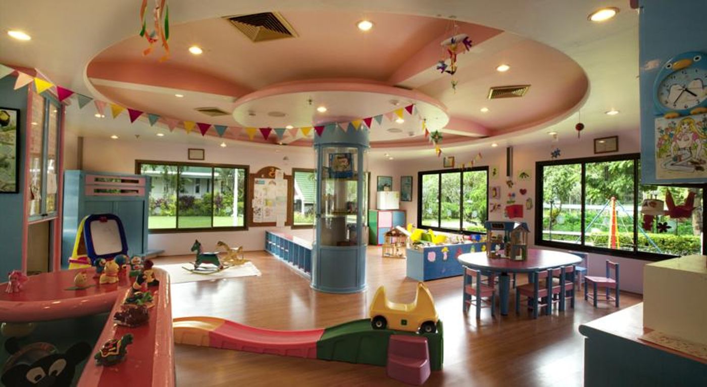 Le Meridien Phuket Beach Resort